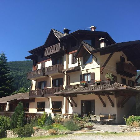 Albergo Quai Monno Esterno foto