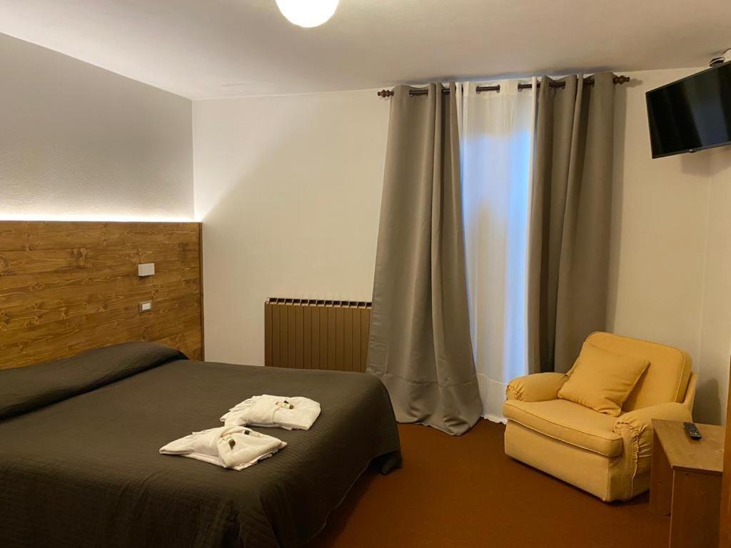 Albergo Quai Monno Esterno foto