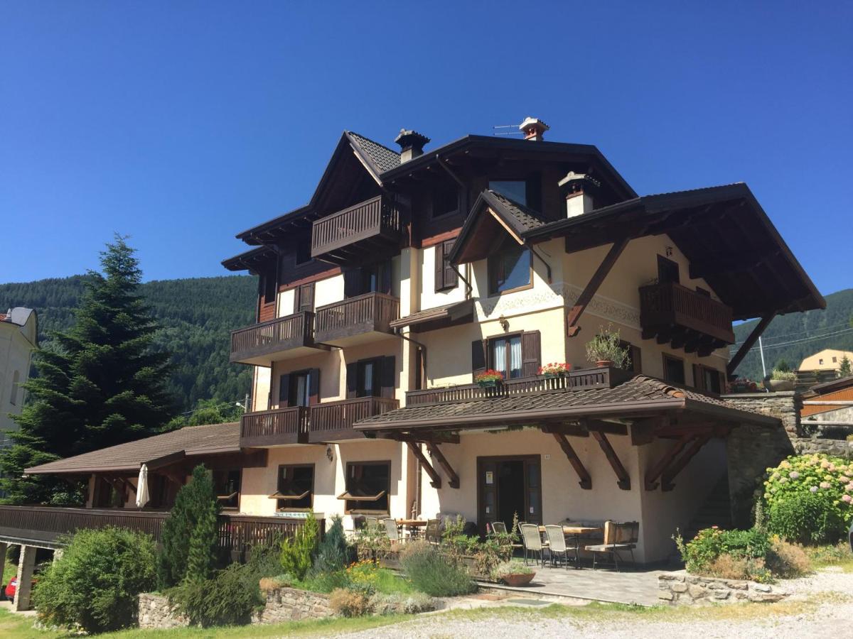 Albergo Quai Monno Esterno foto