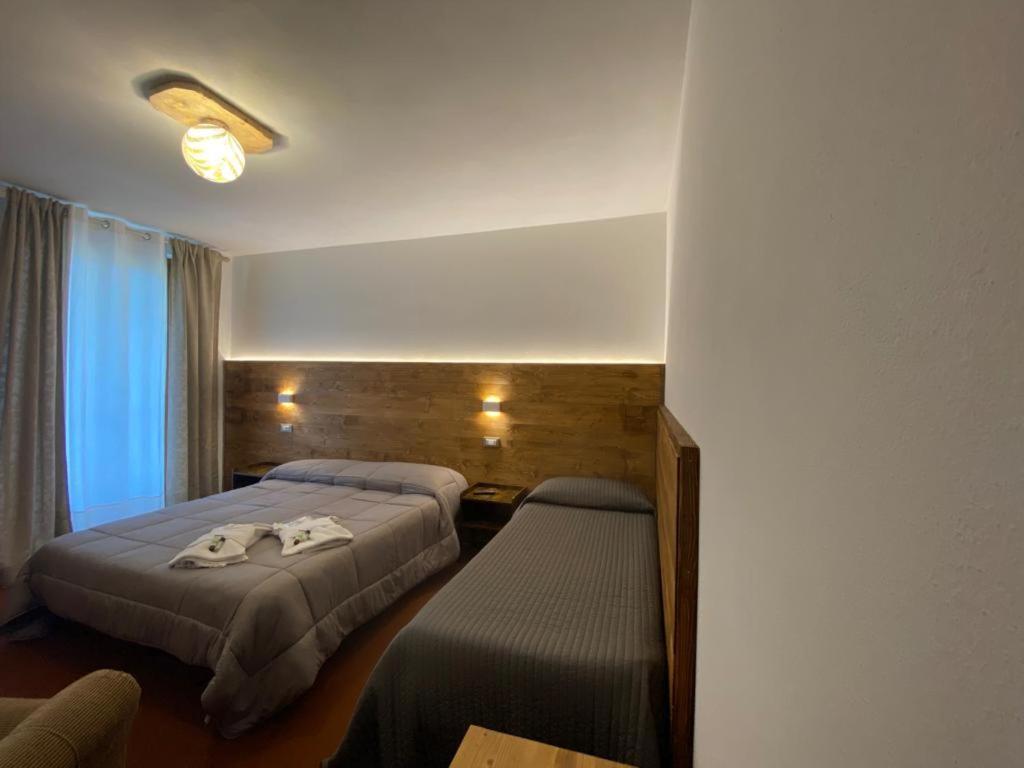 Albergo Quai Monno Esterno foto