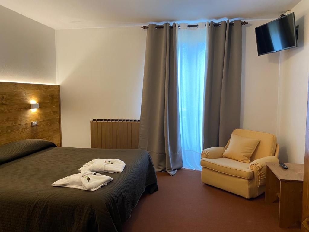 Albergo Quai Monno Esterno foto
