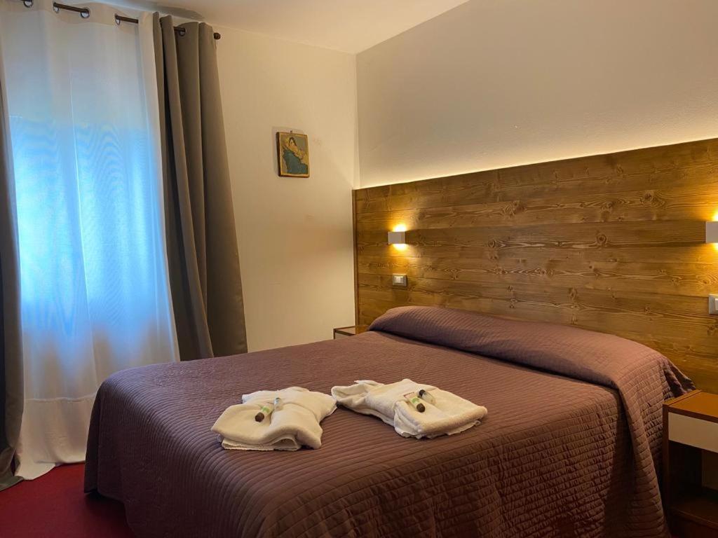 Albergo Quai Monno Esterno foto