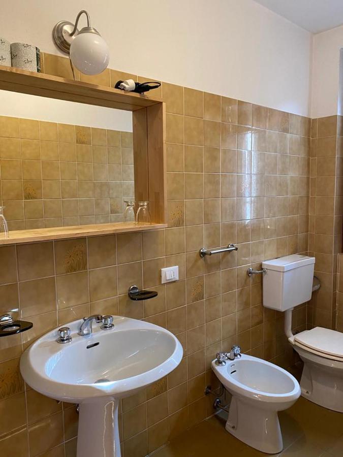 Albergo Quai Monno Esterno foto